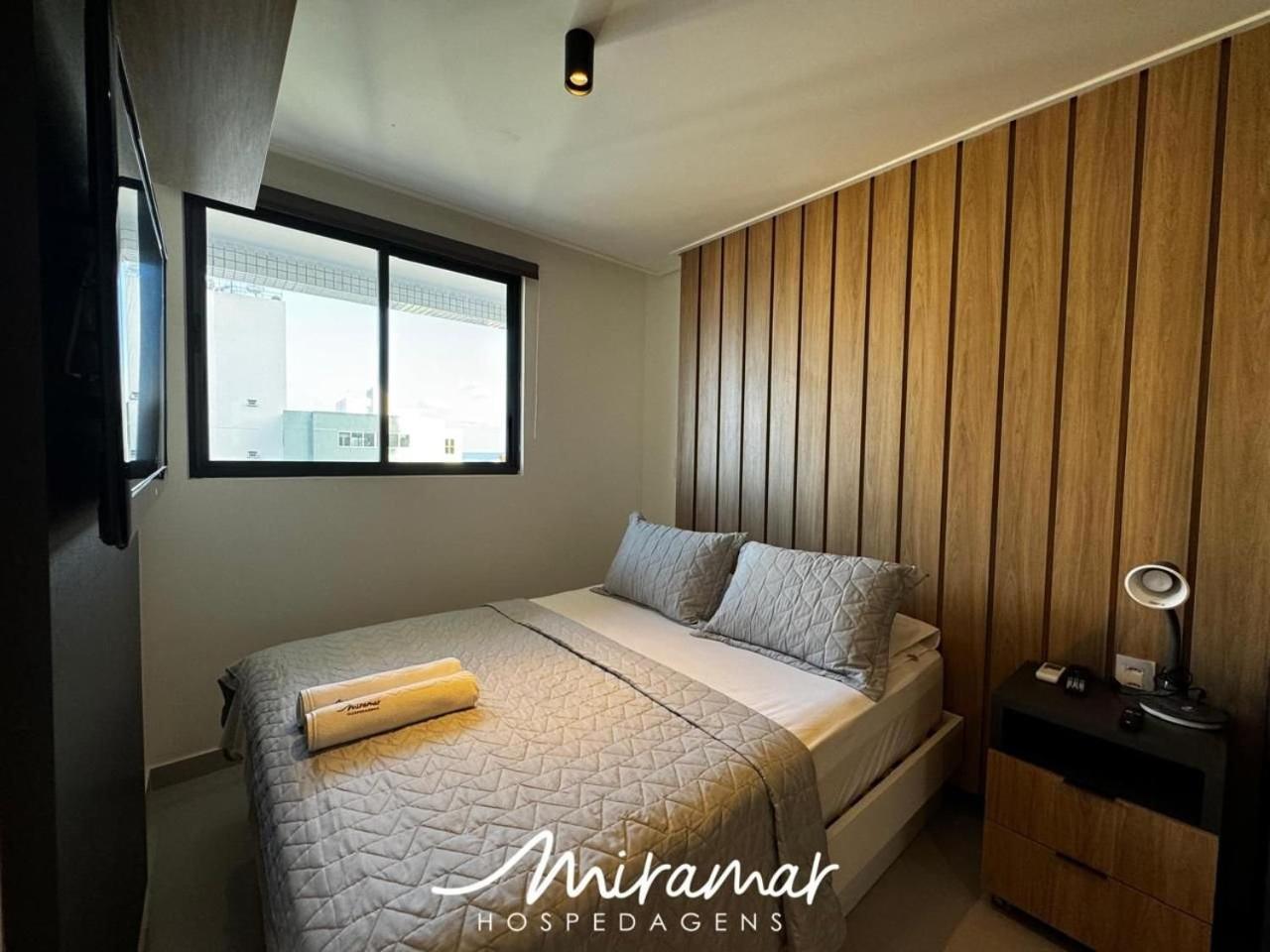One Way Apartment *